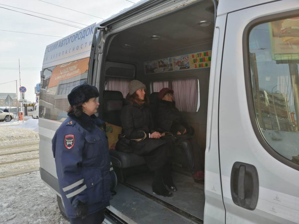 «Лекторий на колесах»