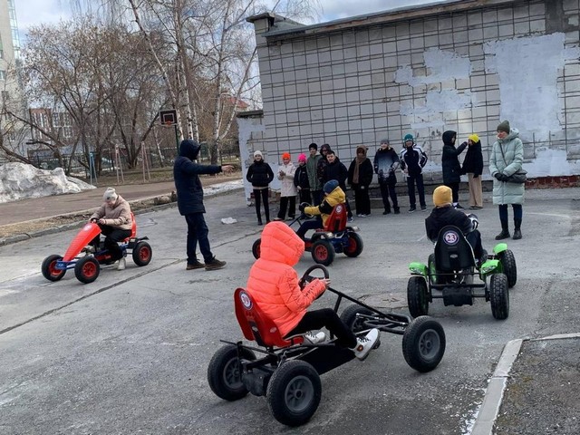 Школа светофорных наук в Гимназии  13