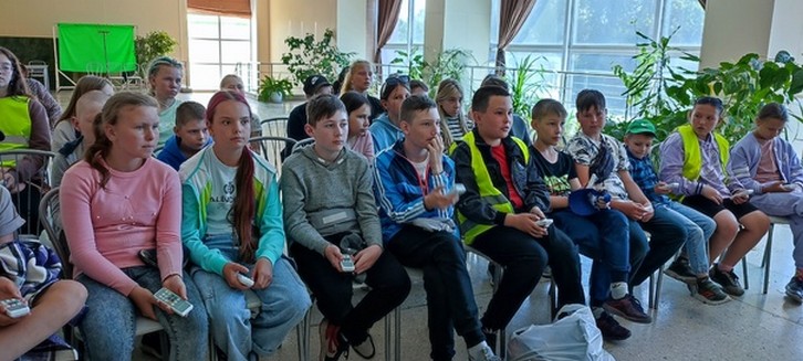 Школа светофорных наук в Колывани