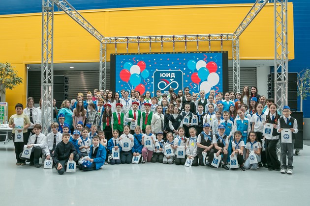 Яркий праздник «Мой выбор - ЮИД!» прошел в ТРЦ «Мега»